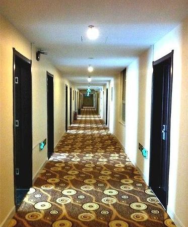 Super 8 Hotel Tế Nam Ngoại thất bức ảnh