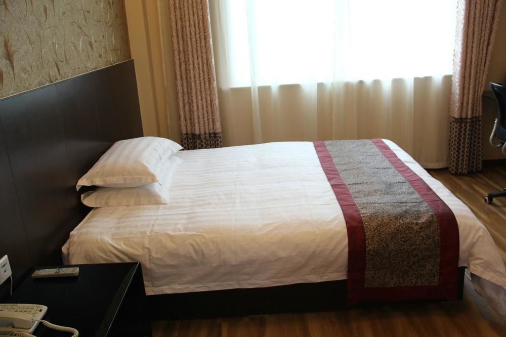 Super 8 Hotel Tế Nam Ngoại thất bức ảnh