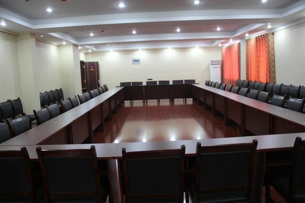 Super 8 Hotel Tế Nam Ngoại thất bức ảnh